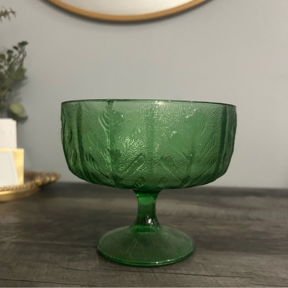 FTD Other - Vintage FTD 1978 Green Depression Glass Footed Pedestal Bowl Oak Leaf Pattern